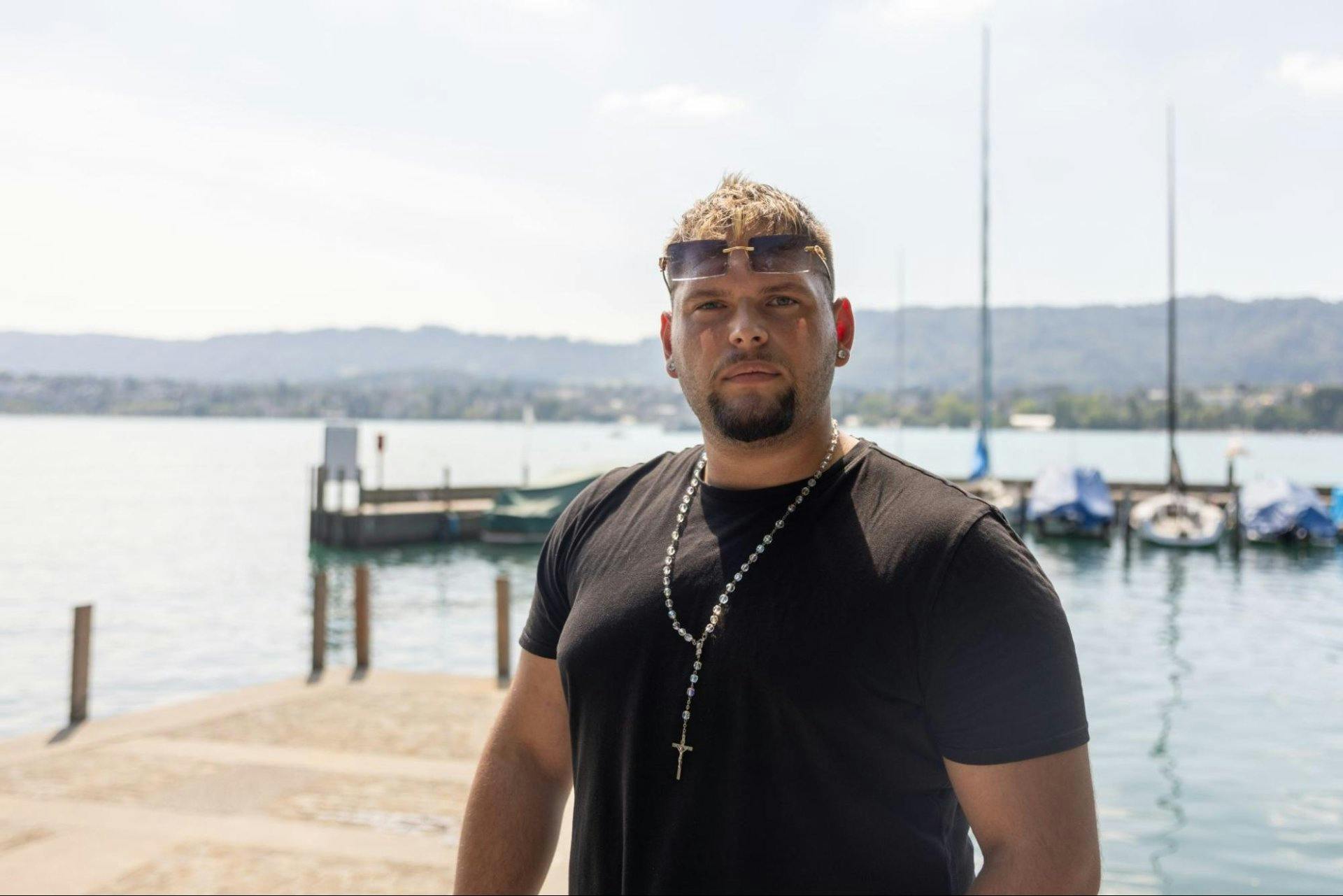 Claudio, 23: «Ich glaube nicht, dass das traditionelle Portemonnaie komplett verschwindet, weil es immer Menschen gibt, die gerne bar bezahlen – so wi...