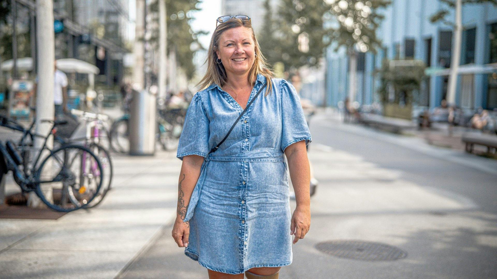 Michelle, 41 Jahre: «Vor meinem Wocheneinkauf plane ich meine Menüs sorgfältig. Im Laden achte ich mehr auf den Preis als auf die Qualität und greife,...