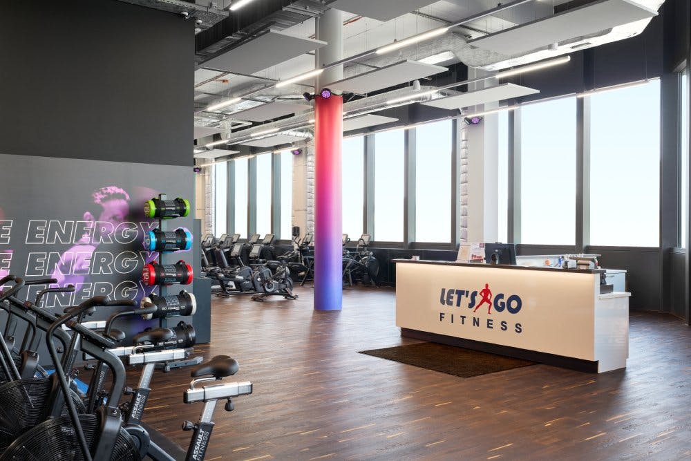 Die Studios von «Let’s Go Fitness» bieten eine sichere und kontrollierte Umgebung.