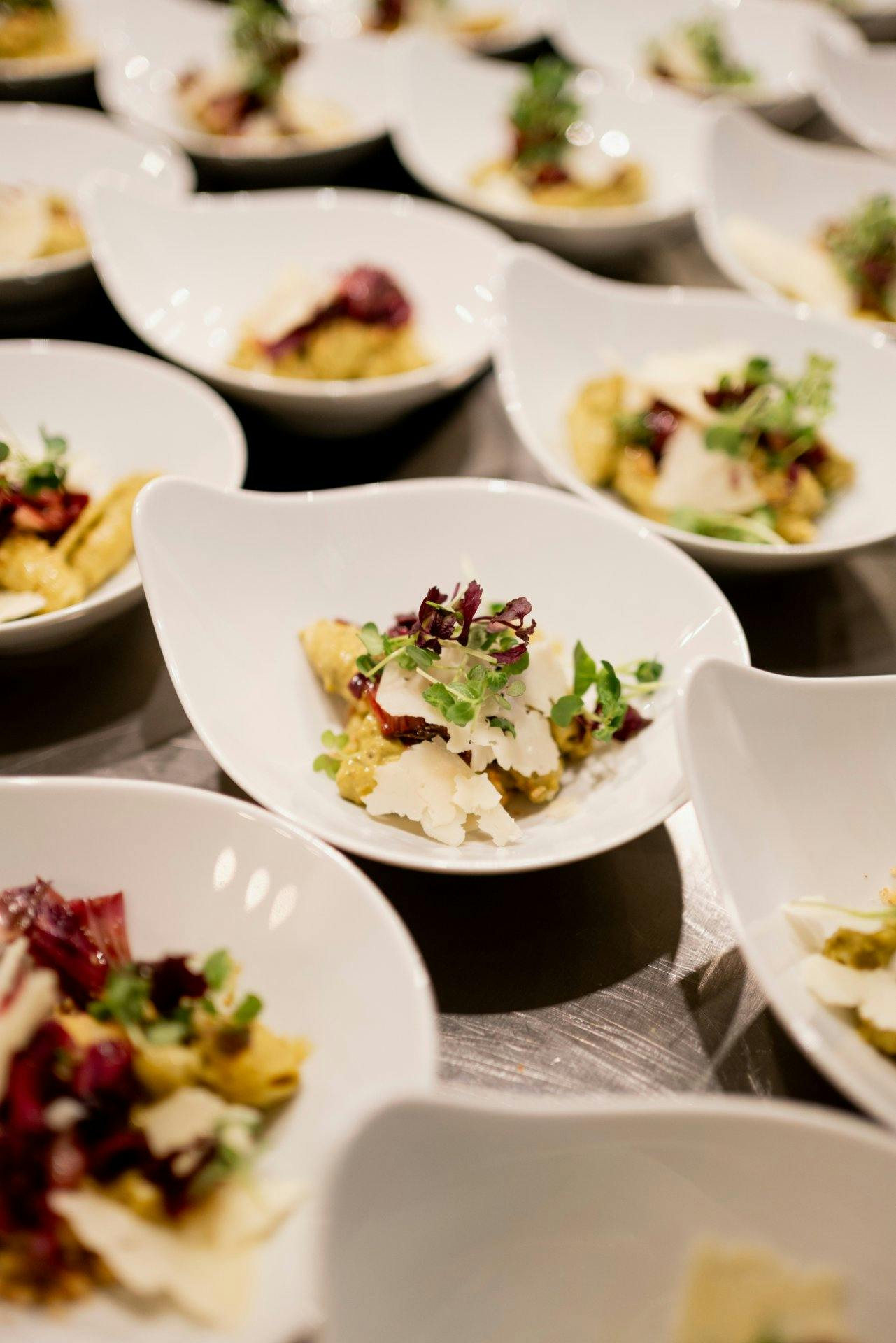 Zum Beispiel mit Castellane, Ziegenkäse und Radicchio.