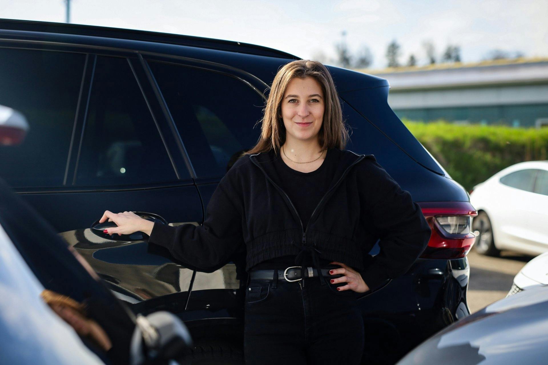 Léa Miggiano hat das Auto-Abo in der Schweiz vor sechs Jahren lanciert. Seither bietet Carvolution Autos mit All-inclusive-Abos für jedes Bedürfnis an.