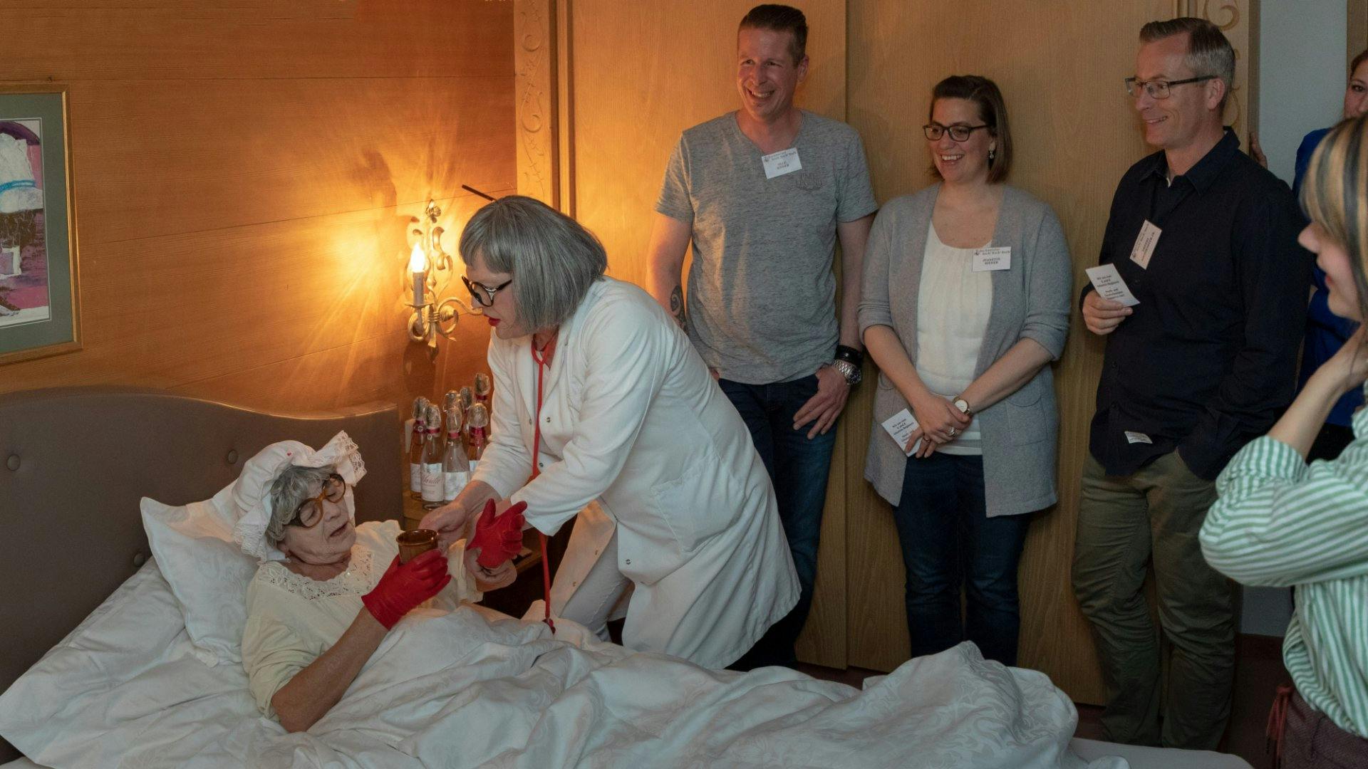 Bei den Krimi-Erlebnissen von Peter Denlo erhalten Sie Fitness fürs Hirn, Training für die Lachmuskulatur und gleichzeitig sinkt der Blutdruck.