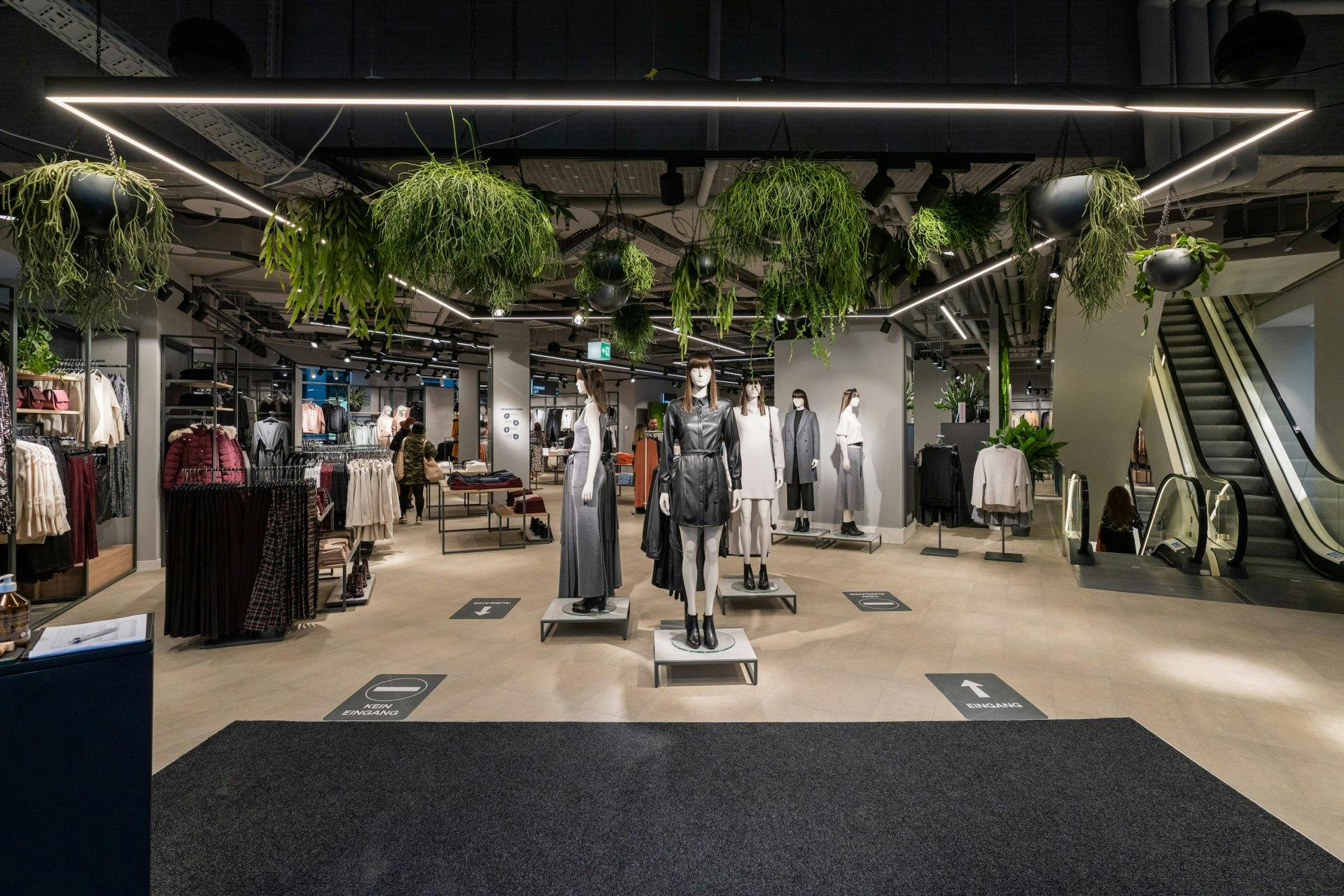 Der C&A-Store hat eine Auffrischung erhalten.