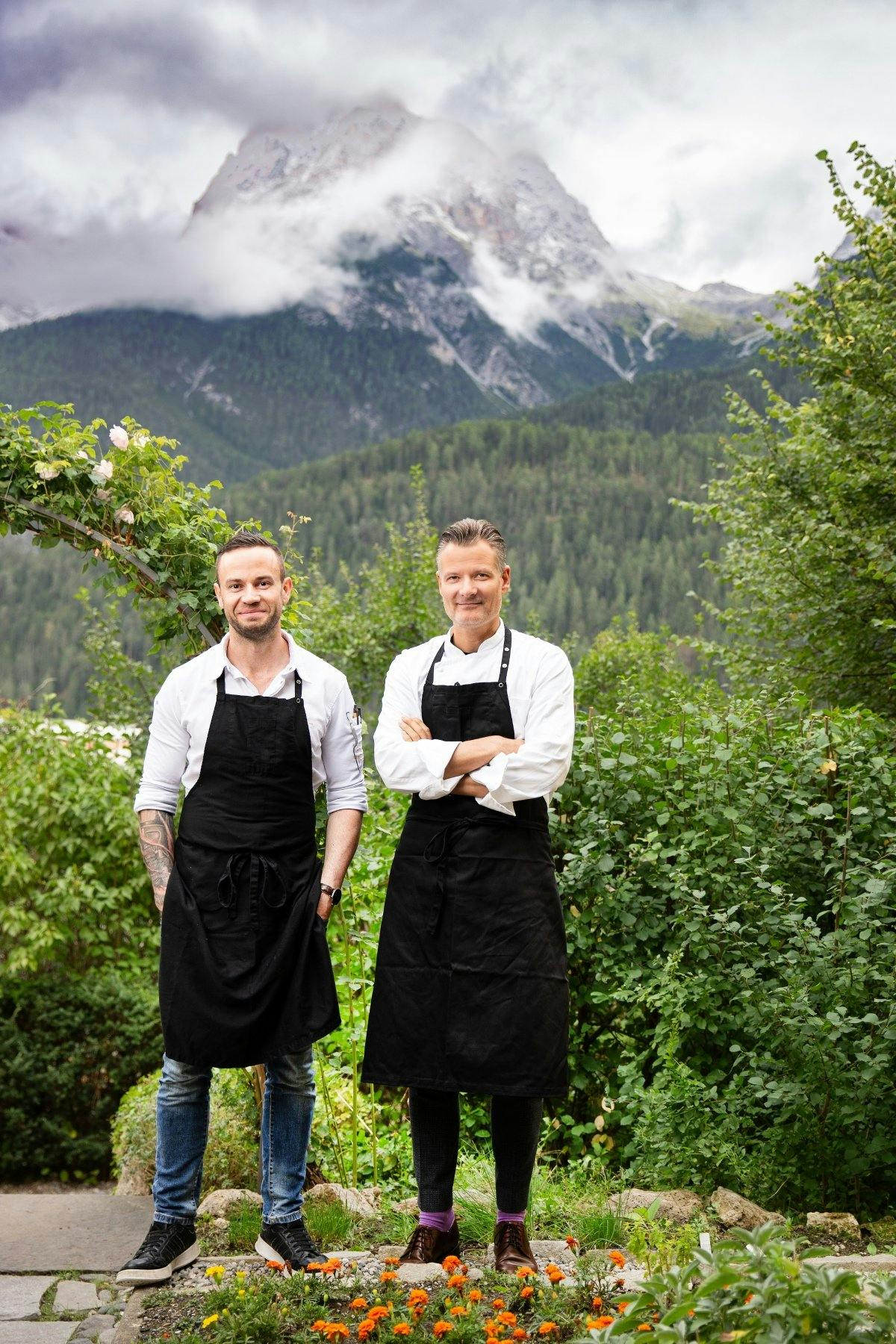Une cuisine de haut niveau avec des matières premières de la région: Andy Schwienbacher (à gauche) poursuit la philosophie de la cuisine alpine de Ren...