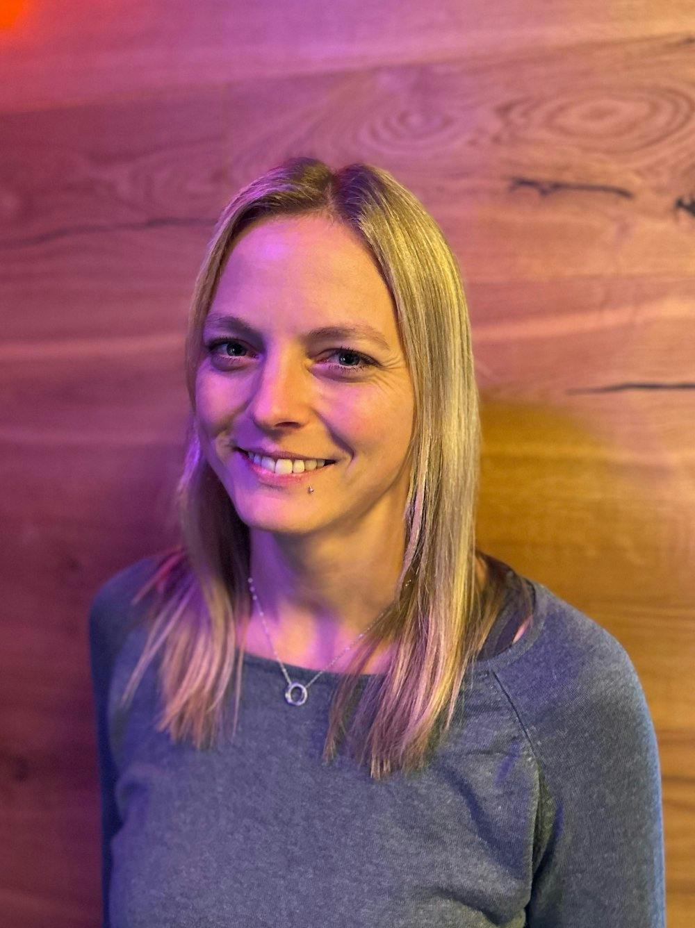 Sandra Schefer aus Niederuzwil ist glücklich, ihre Augen gelasert zu haben.