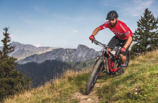 Mit dem E-Mountainbike von Thömus wird jeder Bike-Trail zum Abenteuer.