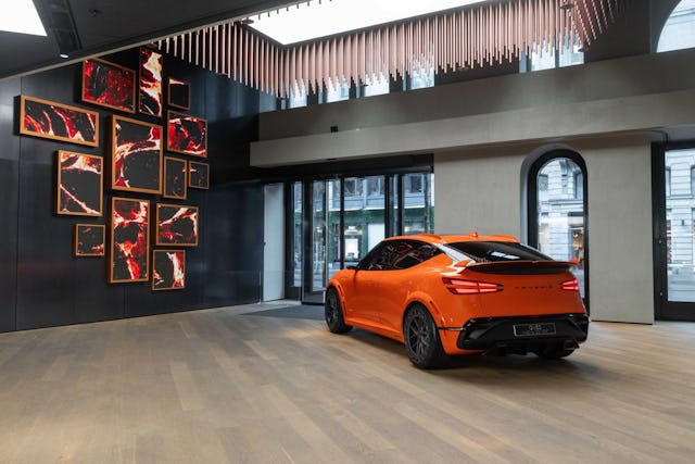 Im Genesis-Studio Zürich erwartet Besucherinnen und Besucher eine immersive Kunstinstallation.