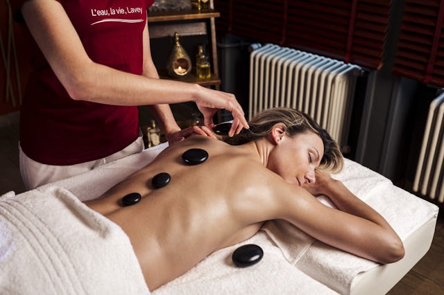 Massages et soins sont également disponibles en bons cadeaux.