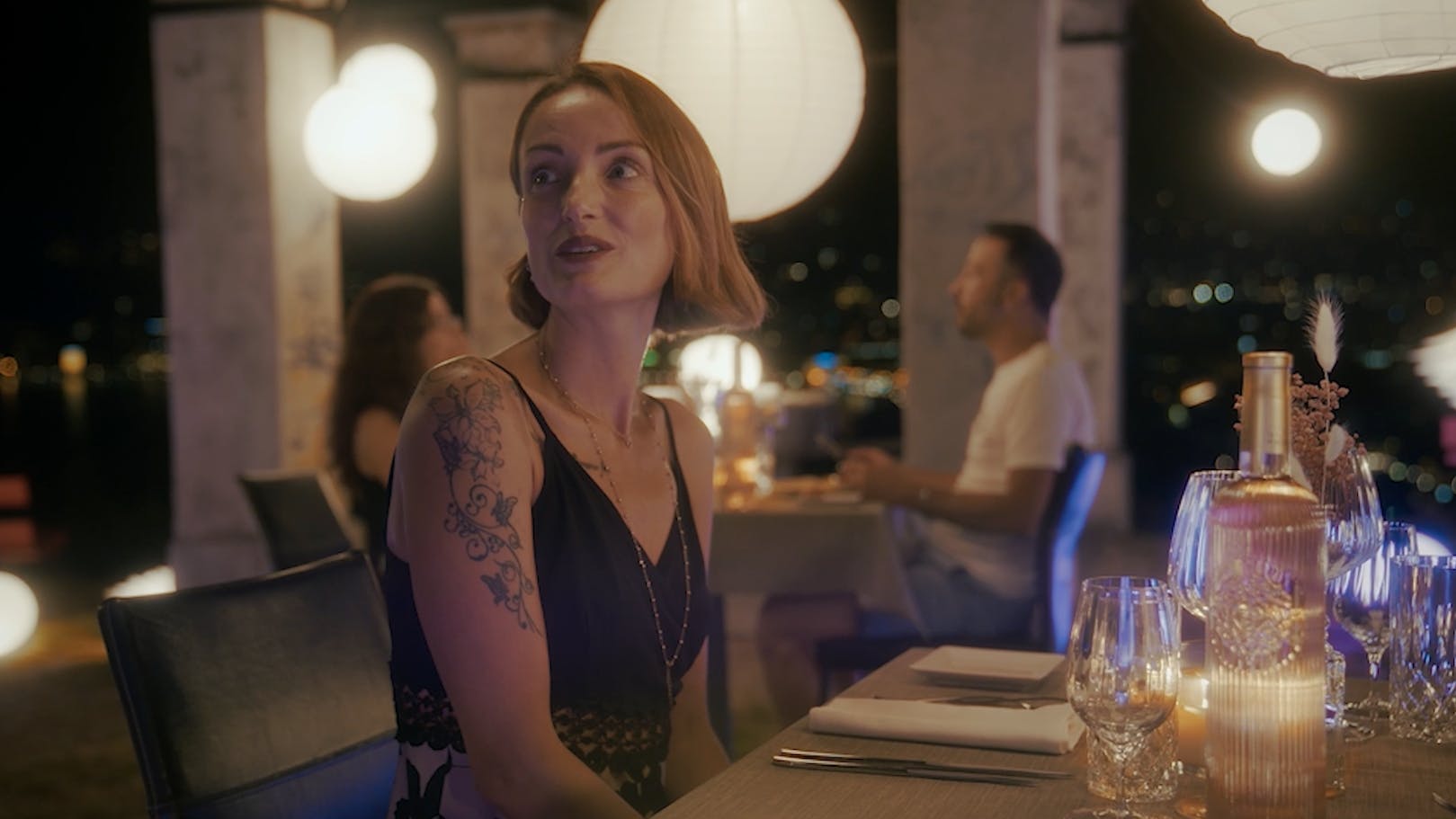 La magia opera quando gli ospiti se ne vanno con un sorriso.