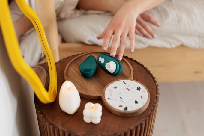 Sei milioni di donne giurano su Womanizer, incluso Womanizer Liberty2.