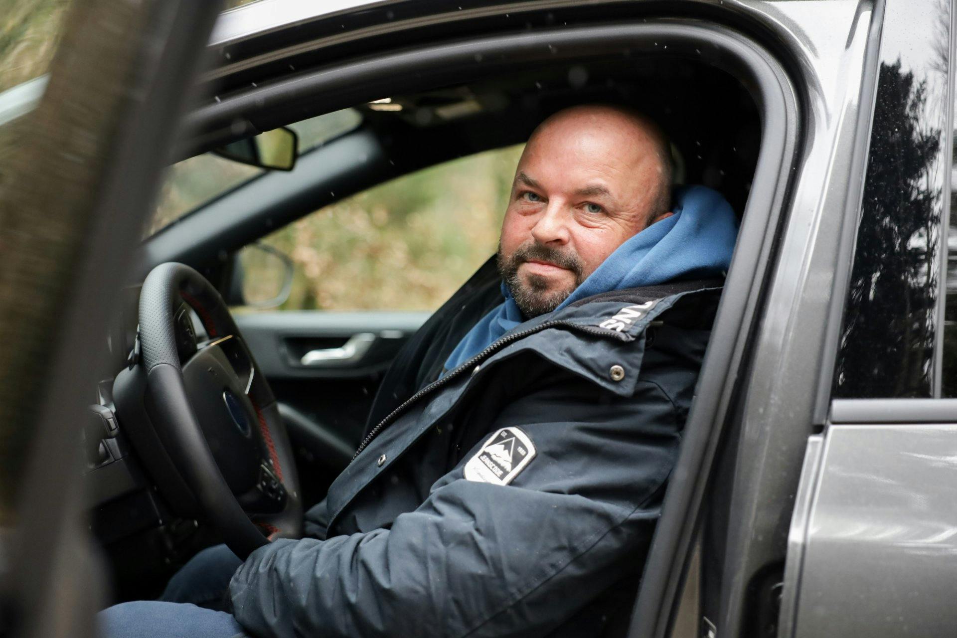 Nach anfänglichen Zweifeln ist der Carvolution-Kunde Daniel Gyger komplett überzeugt vom Auto-Abo. Im Interview teilt er seine Erfahrungen.