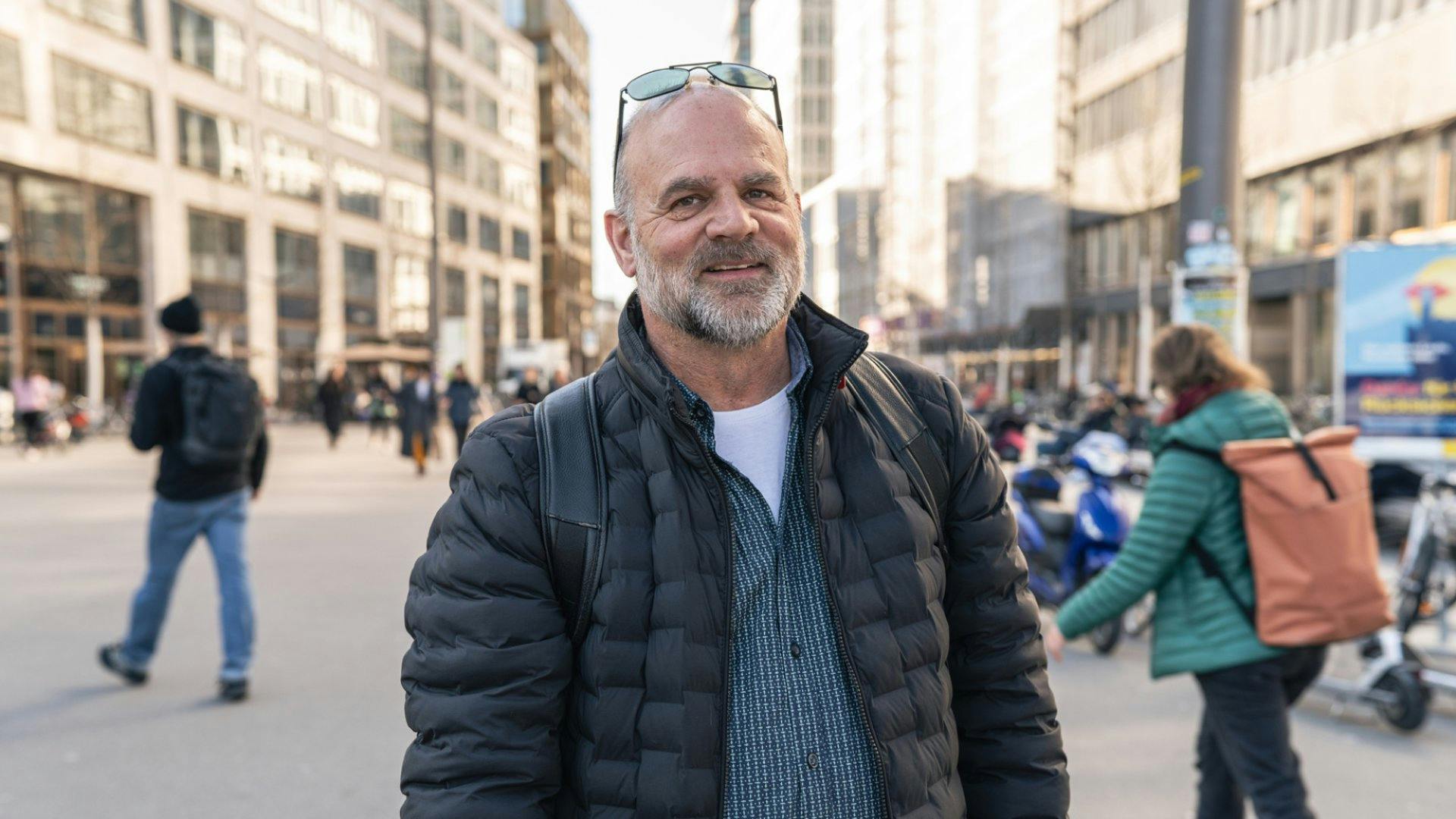 Christoph (57): «Zuletzt wie ein Kind gefreut habe ich mich vermutlich gestern. An einer Kleinigkeit. Einfach, dass ich aufstehen kann, dass ich gesun...