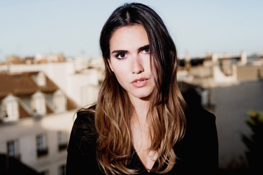 Joyce Jonathan, chanteuse, auteure-compositrice et musicienne française, sera au Léman Centre de Crissier le 26 avril 2025.