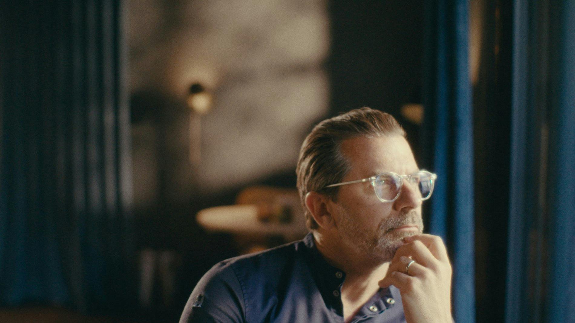 Spitzenkoch Andreas Caminada wandelte das historische Schloss Schauenstein in ein mit drei Michelin-Sternen und 19 Gault-Millau-Punkten prämiertes Res...