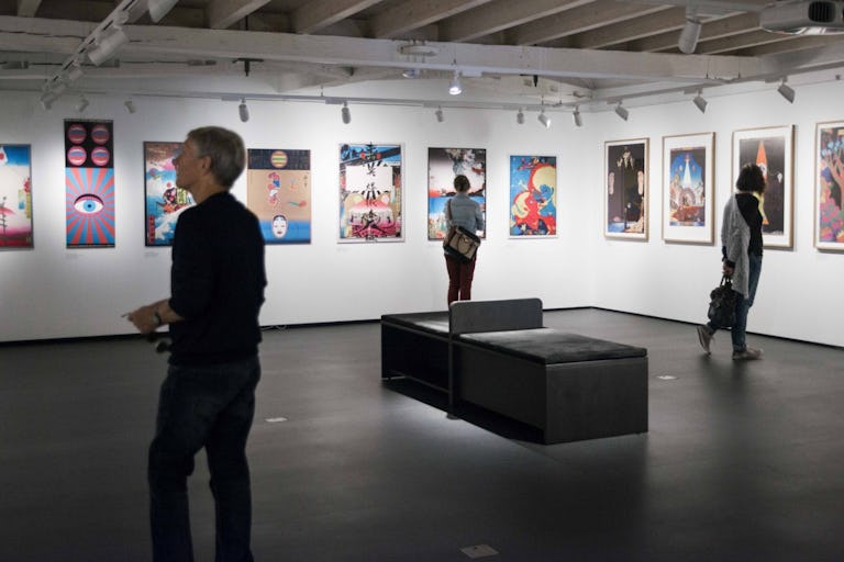 Kulturinteressiert? Direkt am Place Pestalozzi findest du zwei besondere Highlights: Das faszinierende Museum «Maison d'Ailleurs», das sich ganz der S...