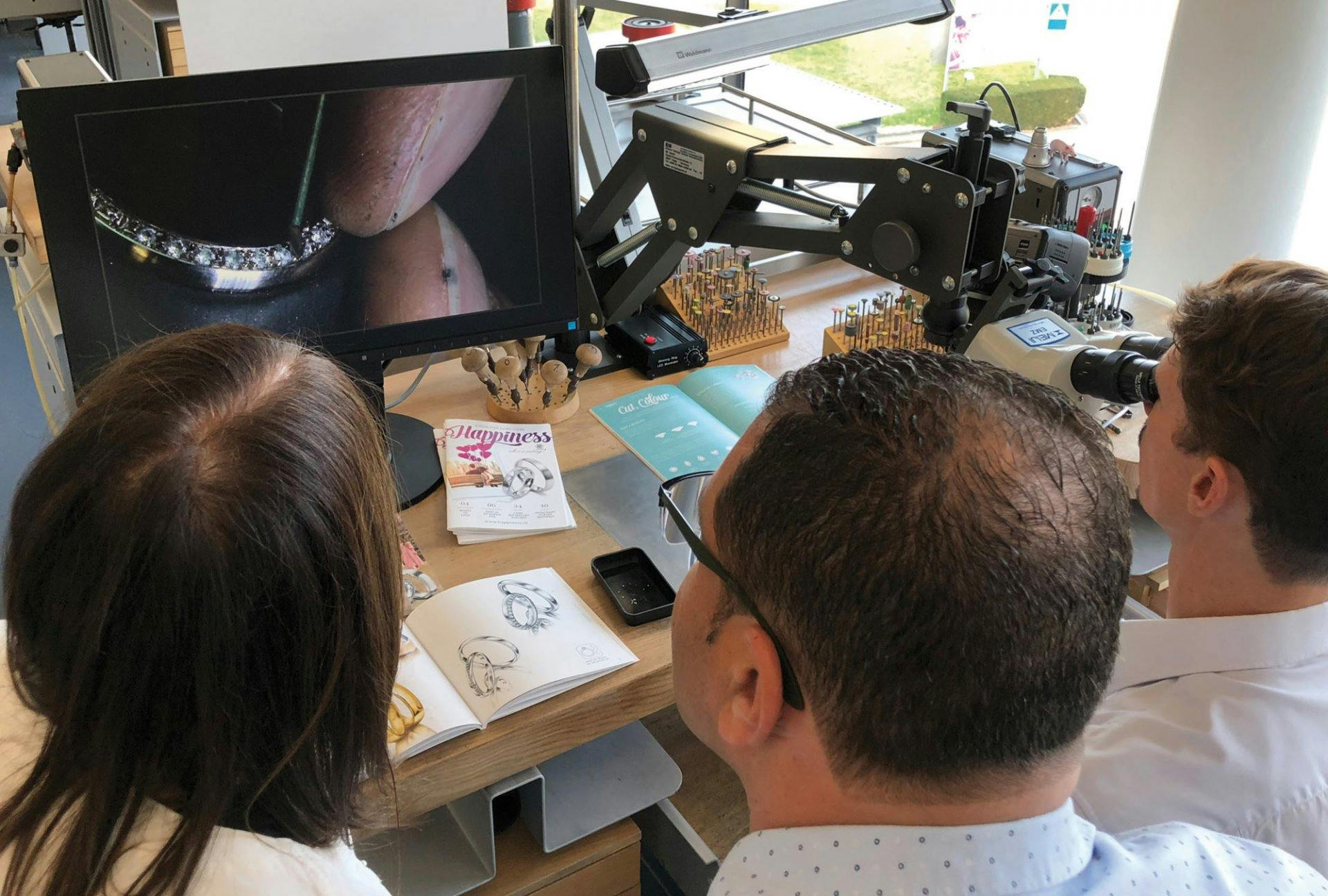 Der Event ist gratis und bietet spannende Einblicke in die Welt der Trauringe und dem Handwerk dazu.