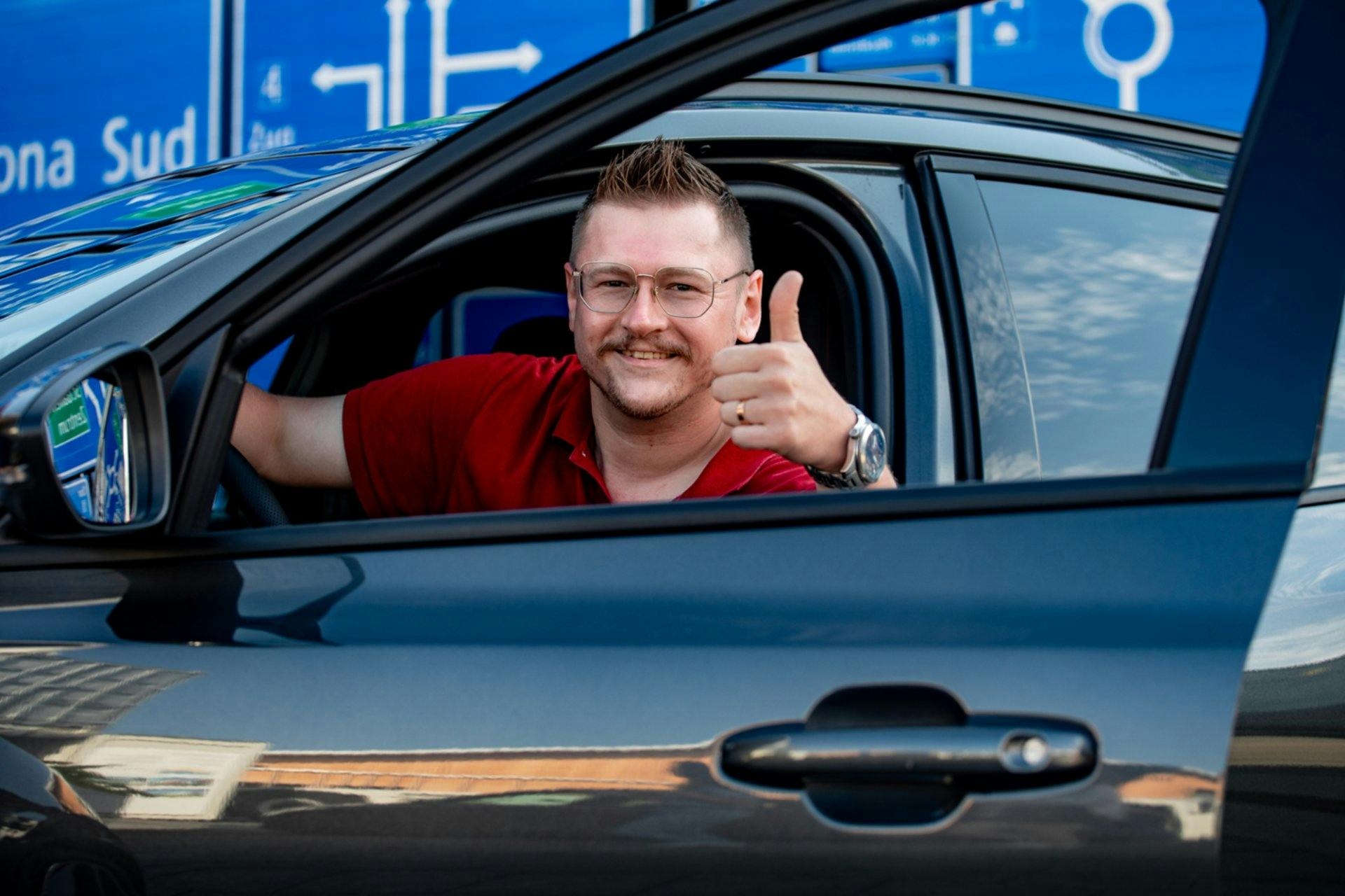 Andreas ist Auto-Abo-Fan: Der Carvolution-Kunde weiss die Vorteile des Abos zu schätzen.