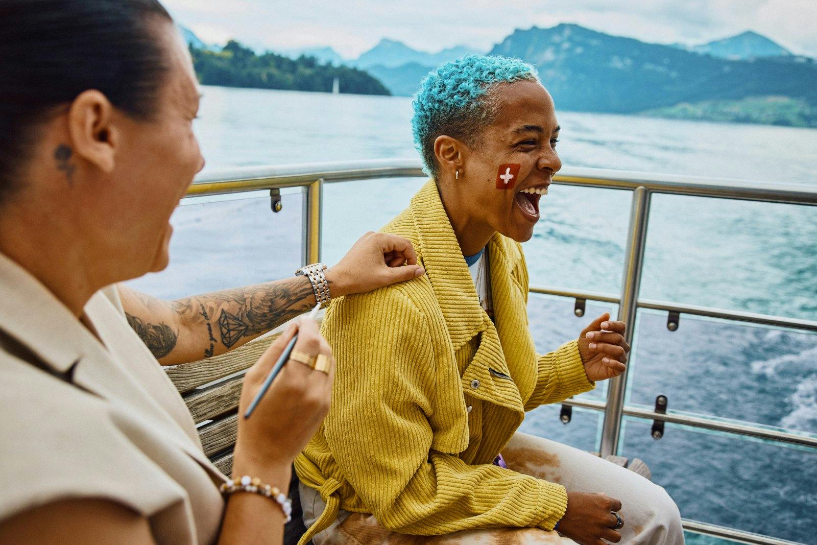 Ob mit dem Dampfschiff oder der MS Diamant: eine Fahrt über den Vierwaldstättersee ist für Ramona ein Muss. Wer noch mehr erleben will, steigt auf die...