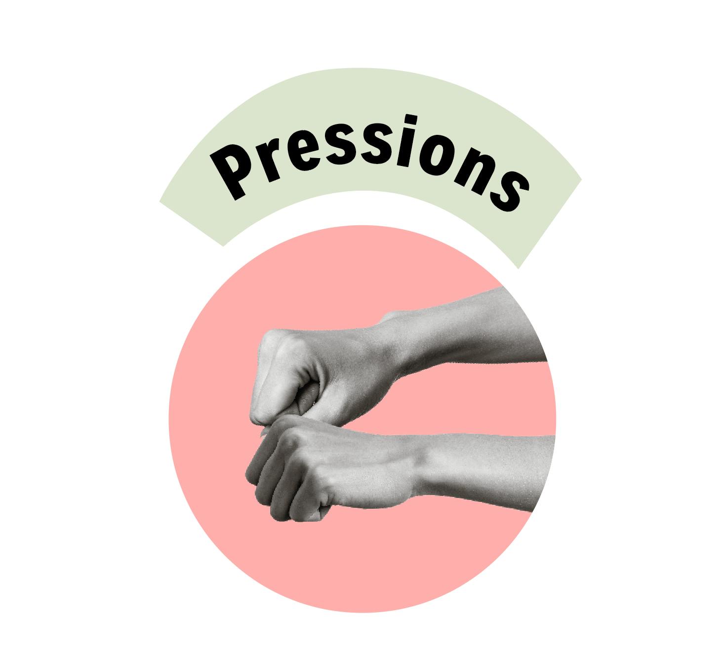 Effectuer des pressions avec ses poings fermés, 
ce qui permet plus de force.