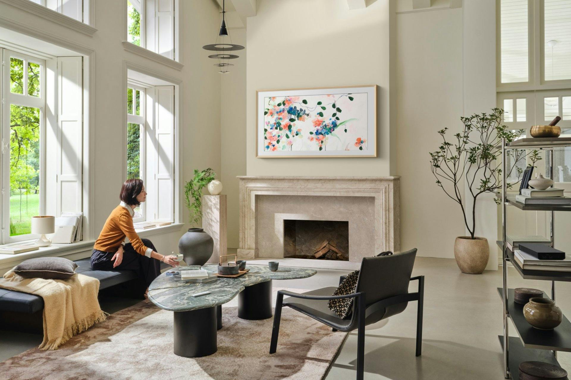 La nouvelle génération de téléviseurs Samsung transforme ton salon en véritable galerie d’art.
