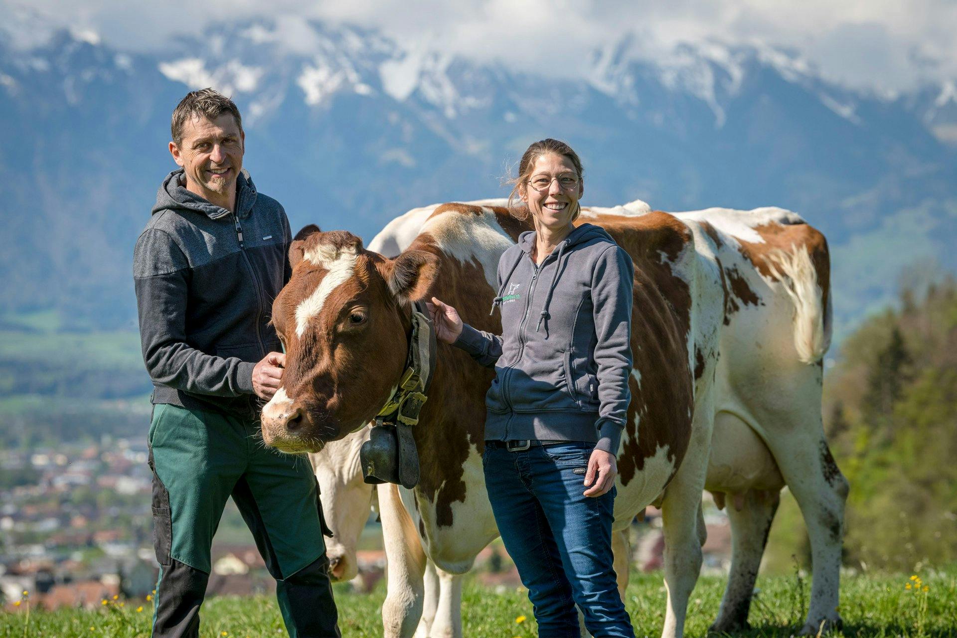 Die Peters und ihre Tiere: «Unsere Kühe holen das Beste aus dem Gras.»