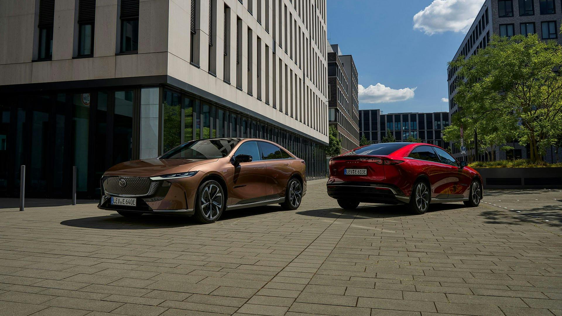 Das Design des brandneuen Mazda6e bringt Kraft und Eleganz ins Gleichgewicht