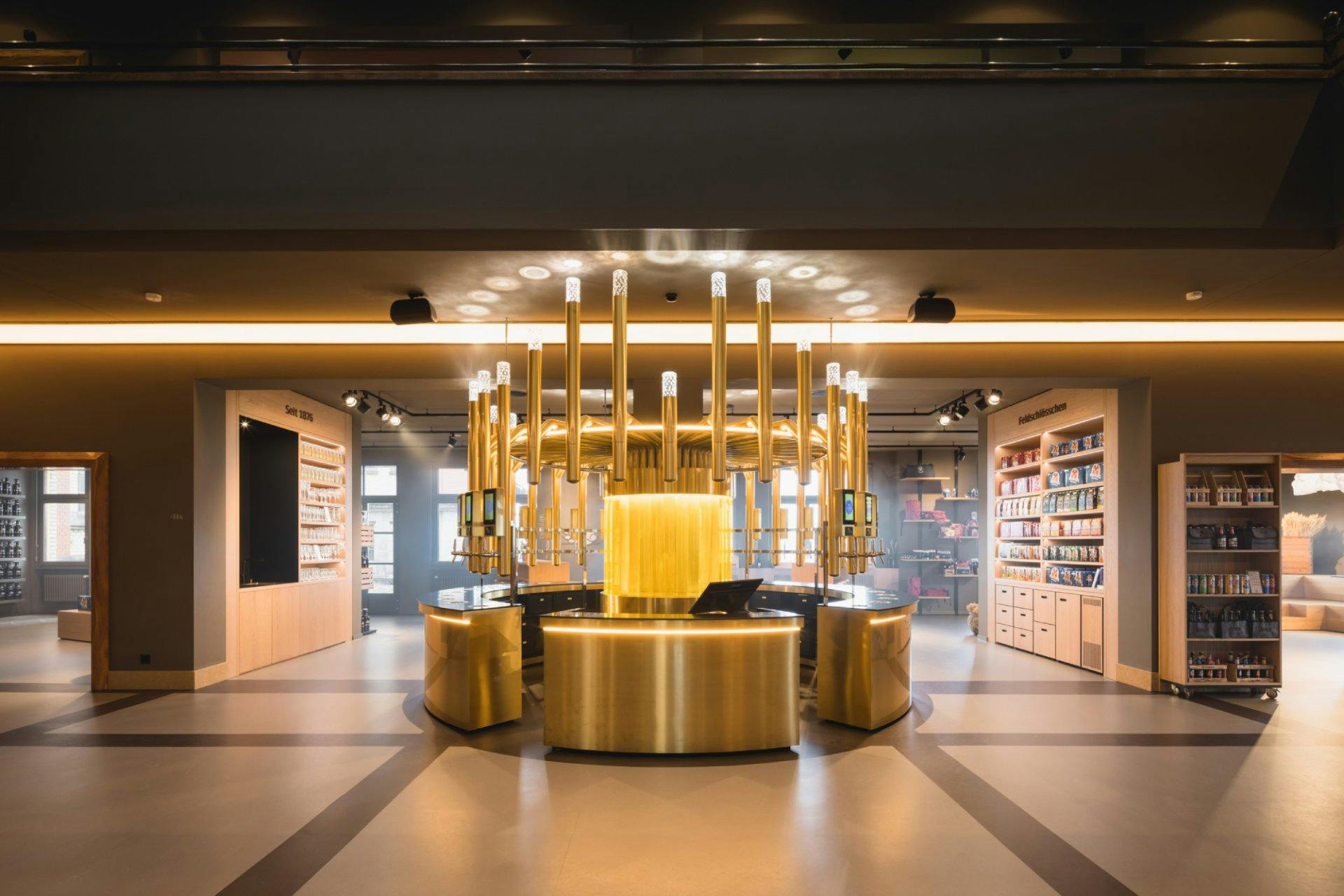 Nach nur 12 Minuten Fahrt mit dem IR36 erreichst du das schöne Städtchen Rheinfelden, das zum Flanieren einlädt. Und wie wäre es mit einem Besuch der...