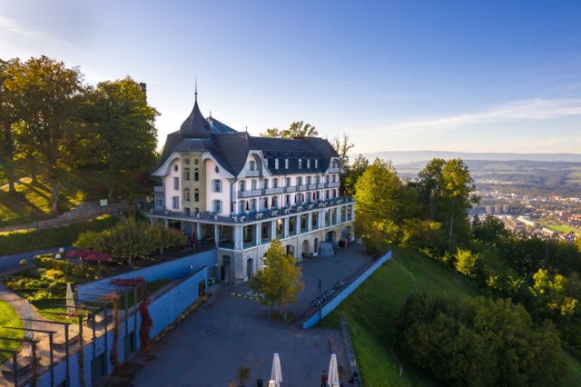 Surplombant la ville et proche du centre: le Gurten est un ravissement pour les yeux et les papilles.