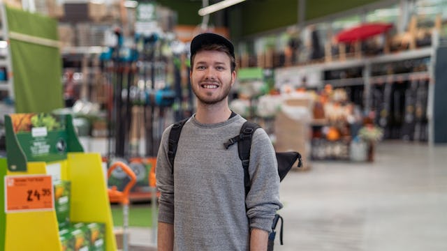 Dominik: «Meine Oma liebt Kaffee, kam aber altersbedingt nicht mehr an die Kaffeemaschine ran – die stand zu hoch. Also haben wir ihr einen Beistellti...