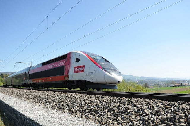Le train, un moyen durable et efficace pour se rendre en France depuis la Suisse.