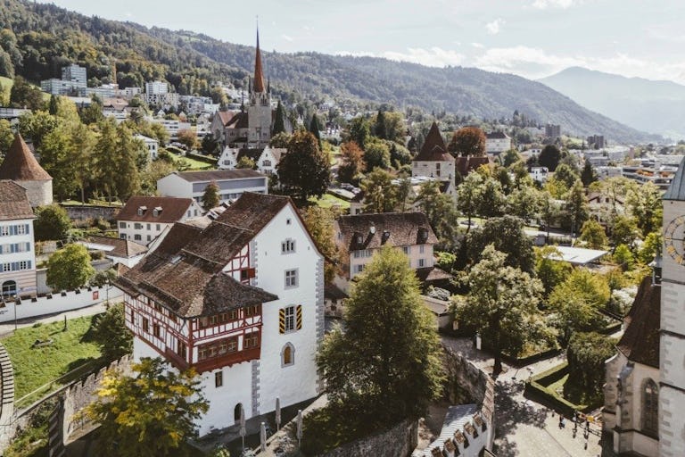 Das Museum der Burg Zug zeigt Zuger Kulturgeschichte vom Mittelalter bis zur Neuzeit.