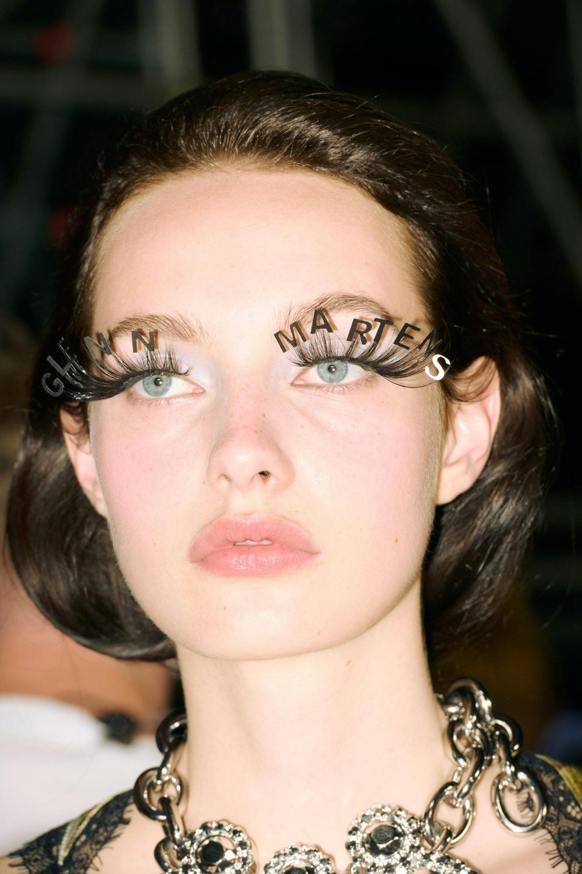 La signature unique du designer belge est reconnaissable partout.