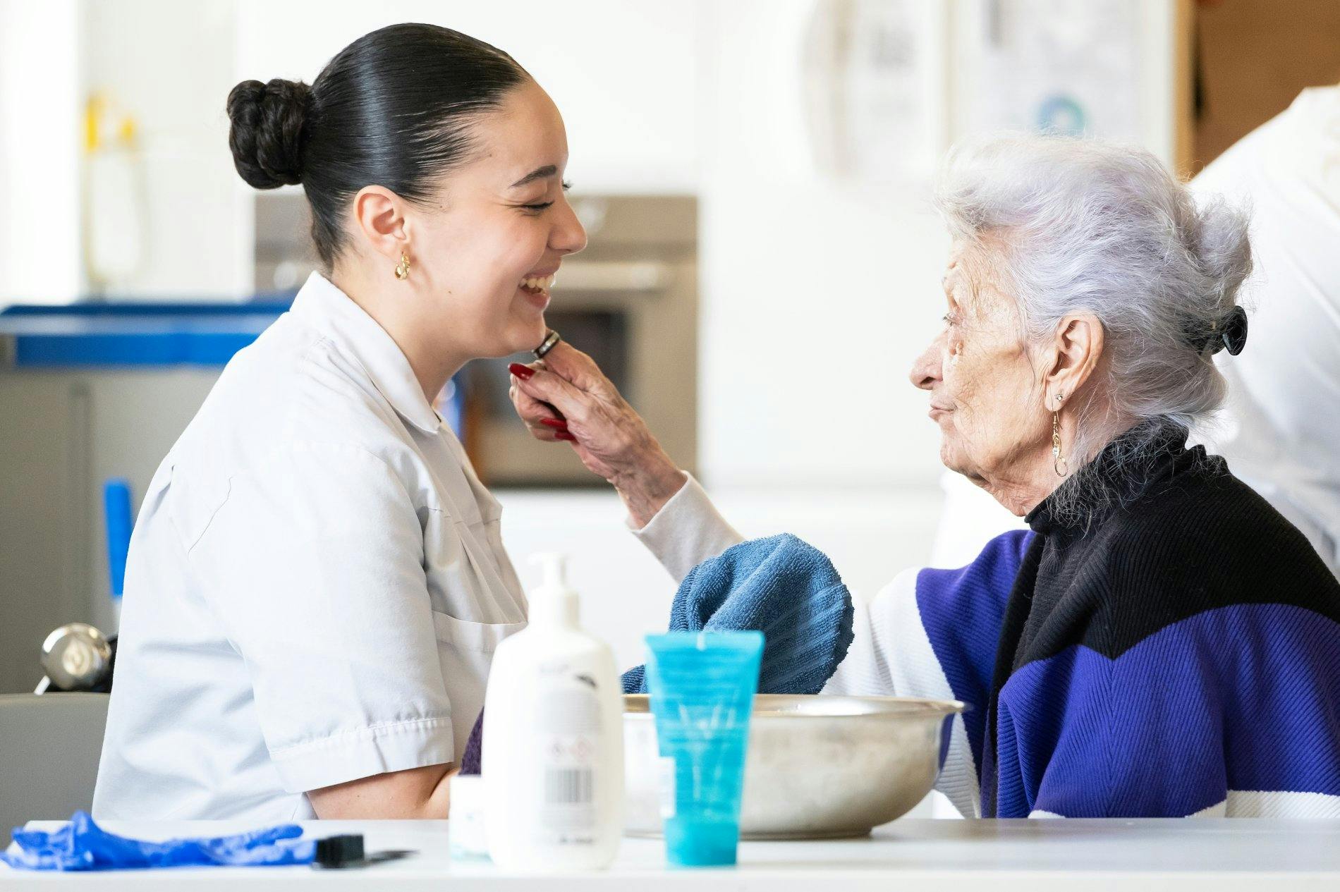 ASA et d'ASSC: des métiers où l'on peut vraiment  aider et se sentir utile.