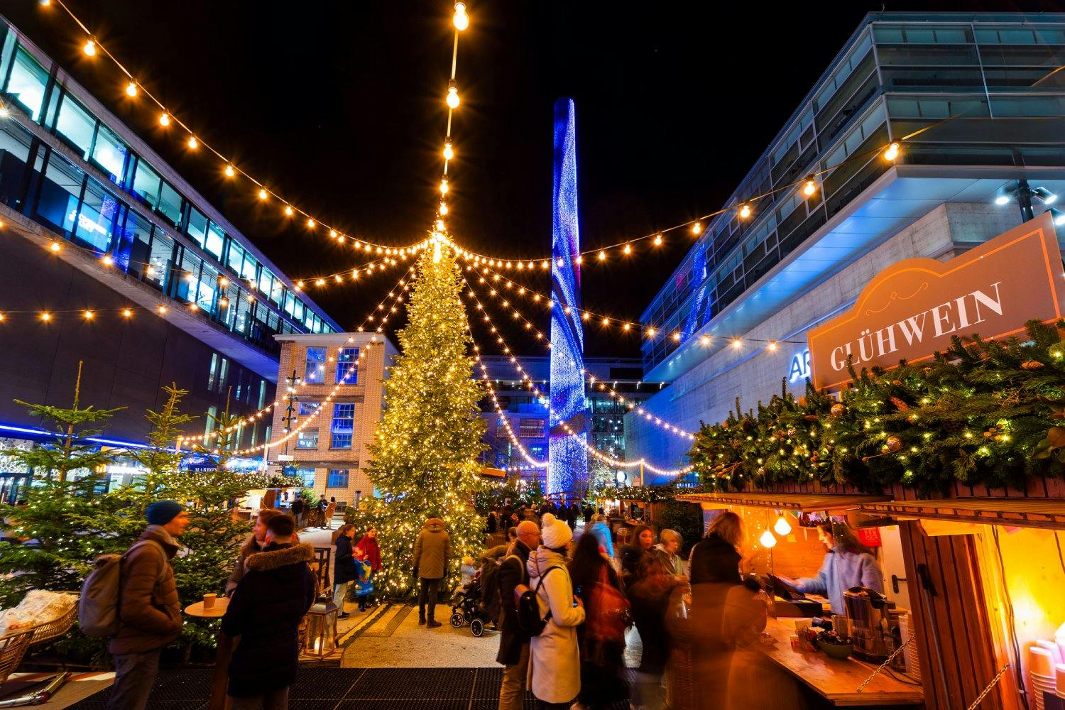 Der zauberhafte Wintergarten lädt zum Verweilen ein.