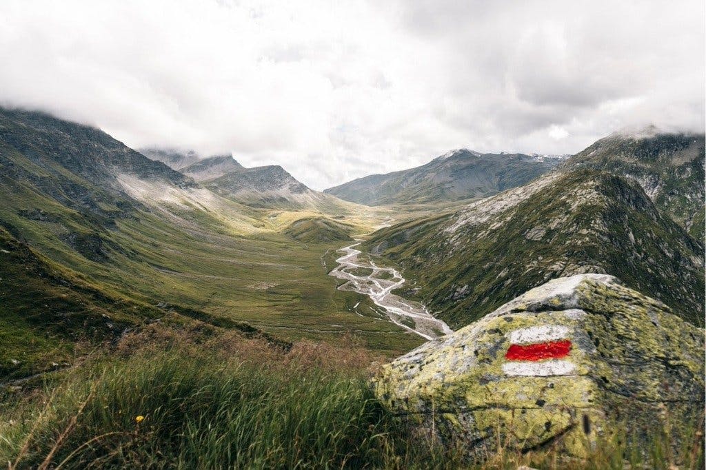 Le haut plateau de la Greina relie les cantons du Tessin et des Grisons et n’est accessible qu’à pied.