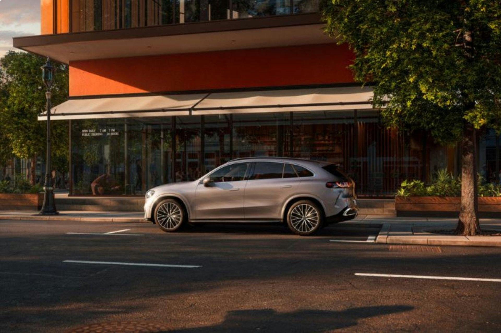 Le Mercedes-Benz GLC devient électrique.