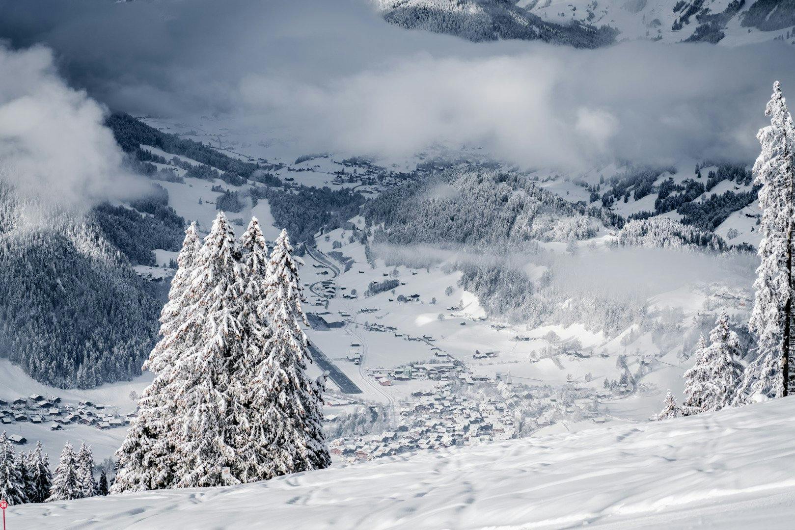 Weite, Weiss und Winterzauber: Perfekte Kulisse für dein Abenteuer.