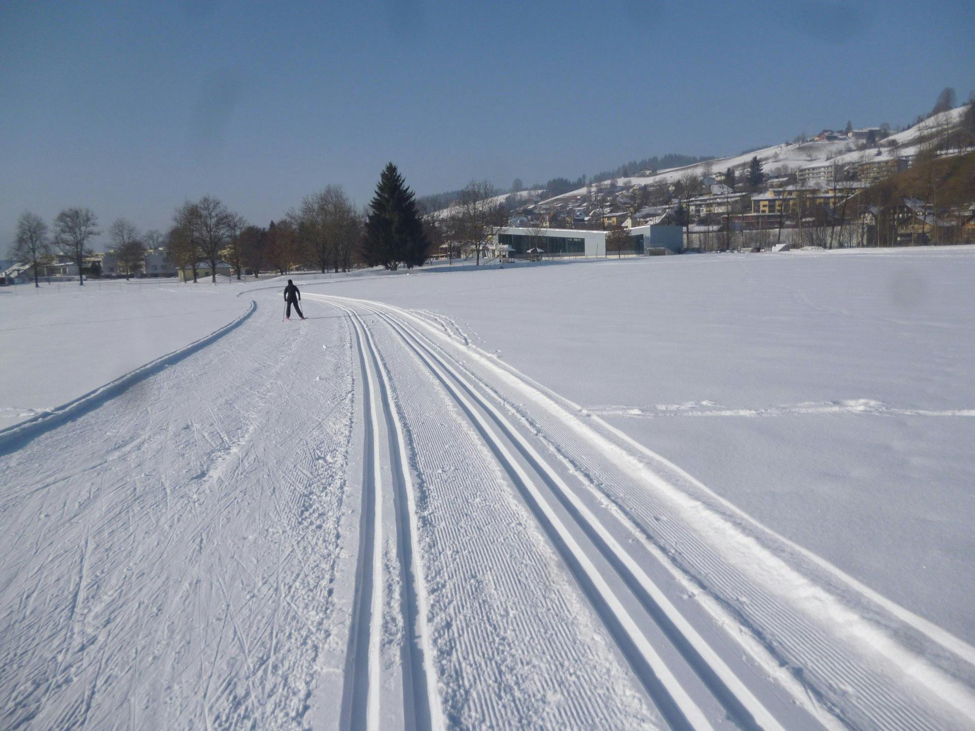 Perfekt gespurt durchs Emmental: Die Loipe zwischen Langnau im Emmental und Trub bietet 18 Kilometer Langlaufspass.