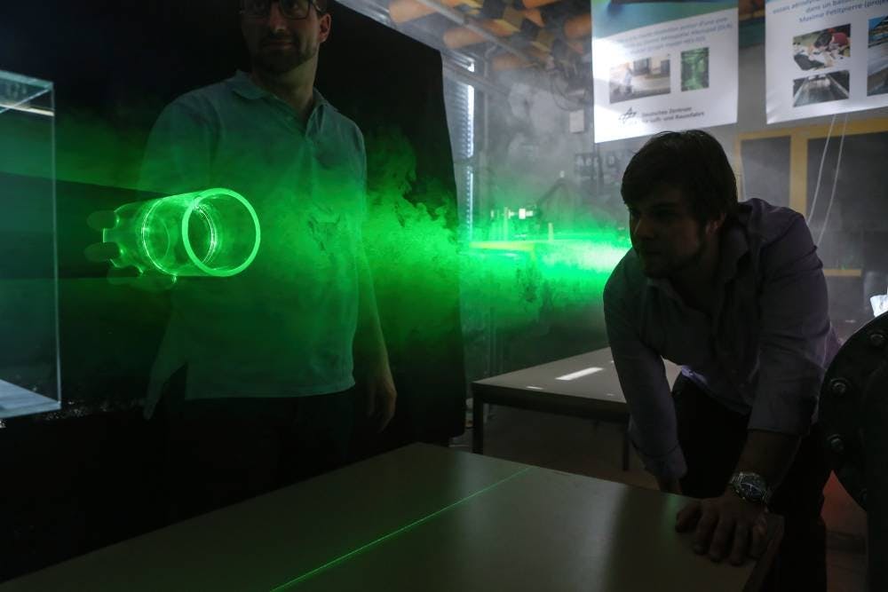 Génie mécanique – test de turbulences en soufflerie.