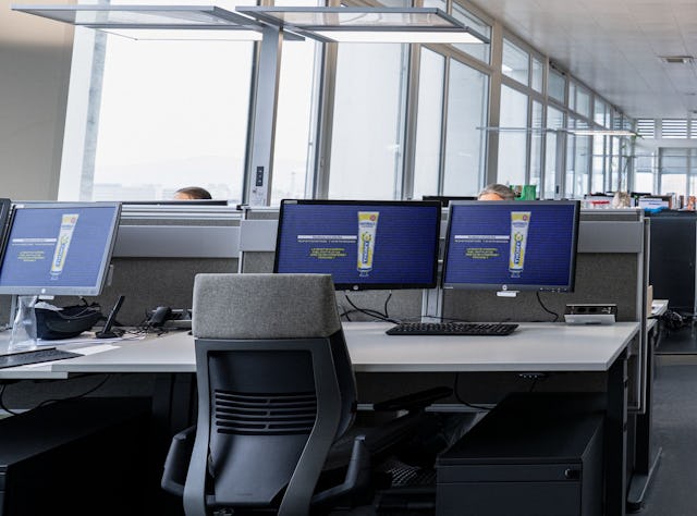 Une attaque a temporairement paralysé tous les systèmes. Puis ça a été le choc: la recette originale de la mayonnaise a été dérobée, puis cryptée.