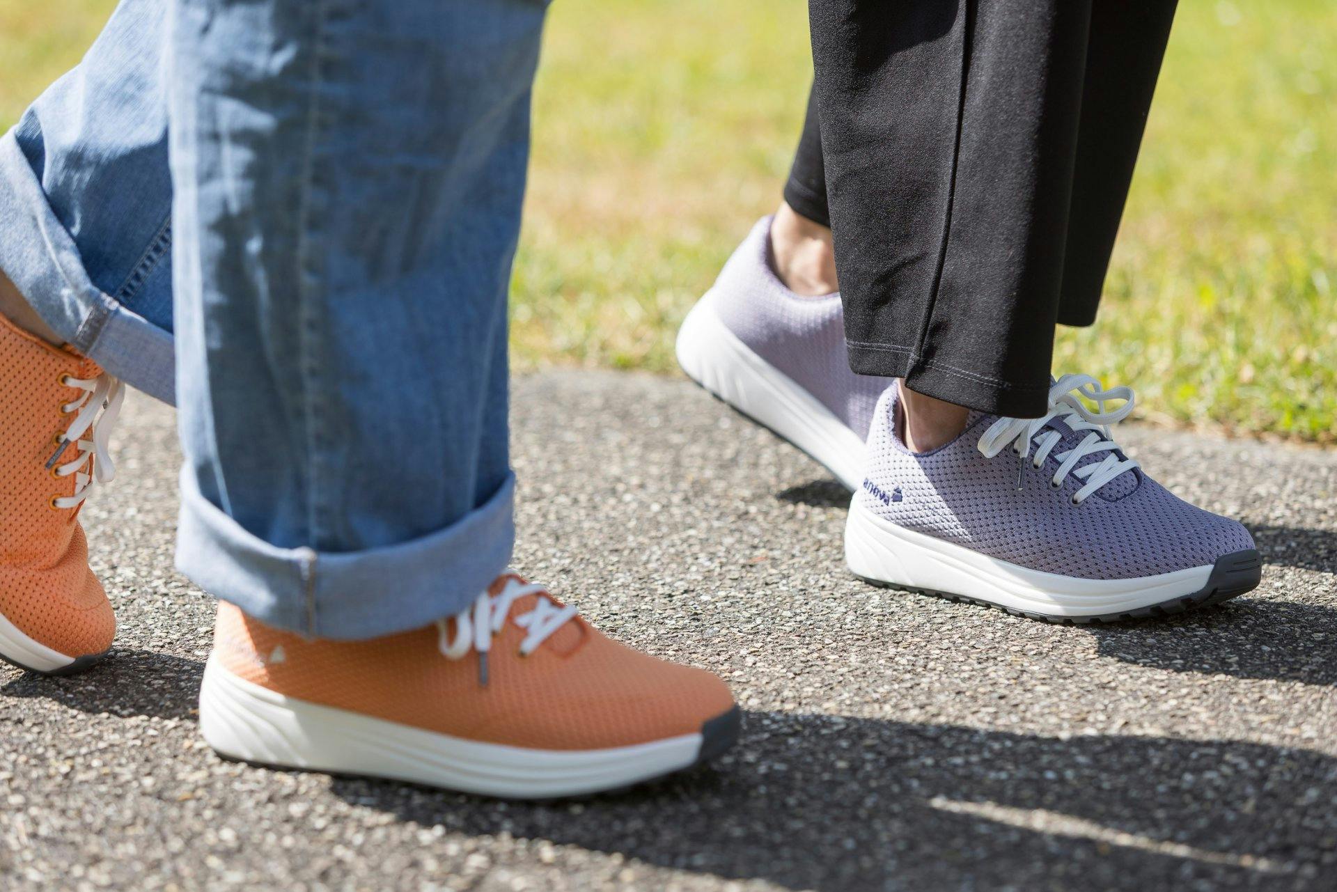 Bereit für den Frühling: Die beliebten Anova Schuhe Andrea Mandarine und Andrea Lavender erhältst du neu schon ab 150 statt 299 Franken.