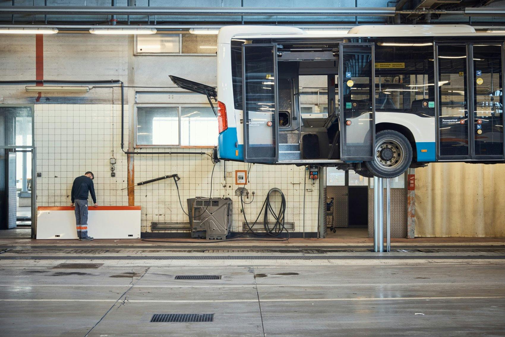 De la maintenance effectuée dans les ateliers…