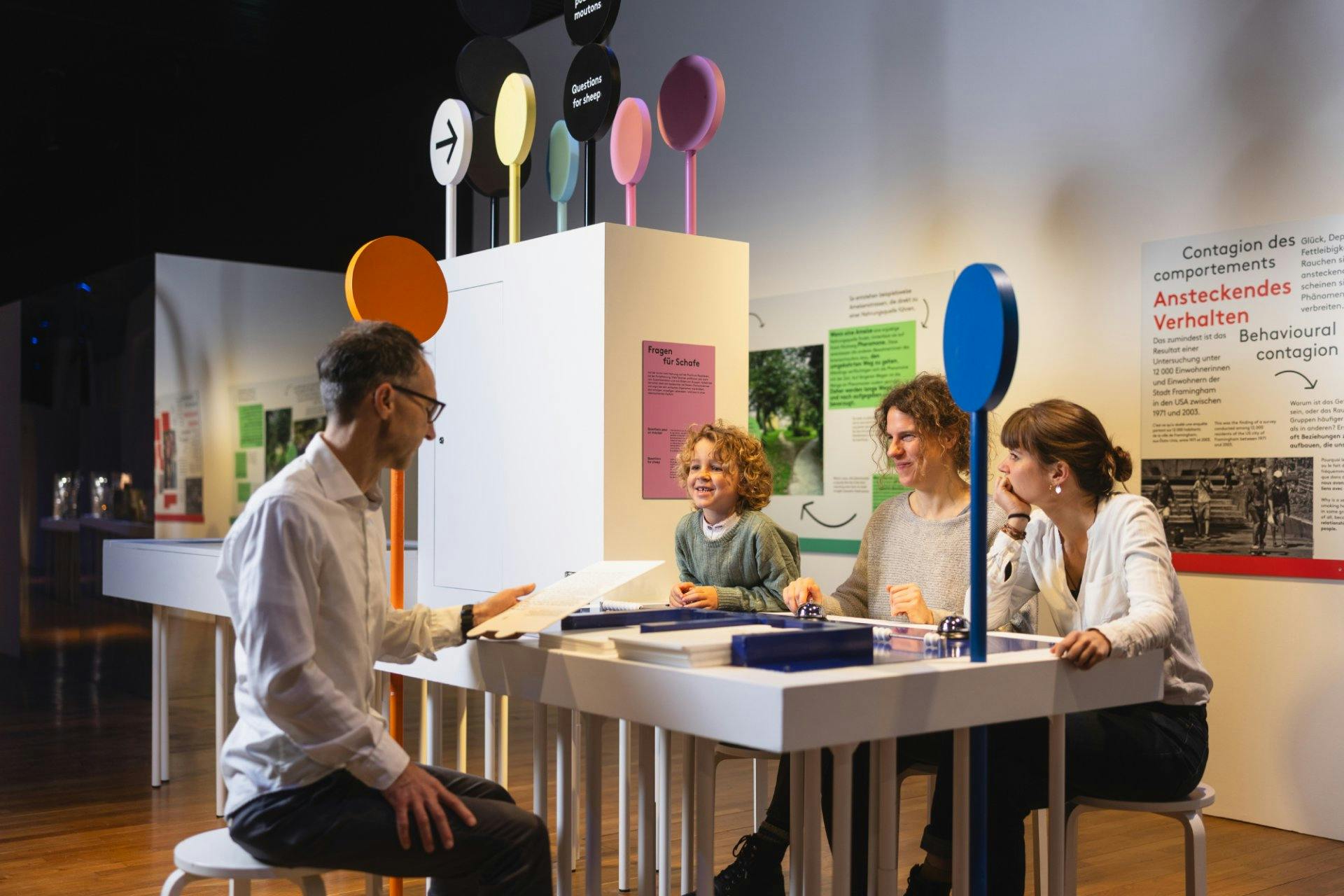 Masse erleben: Die Sonderausstellung zeigt aus verschiedenen Blickwinkeln, was passiert, wenn wir viele sind.