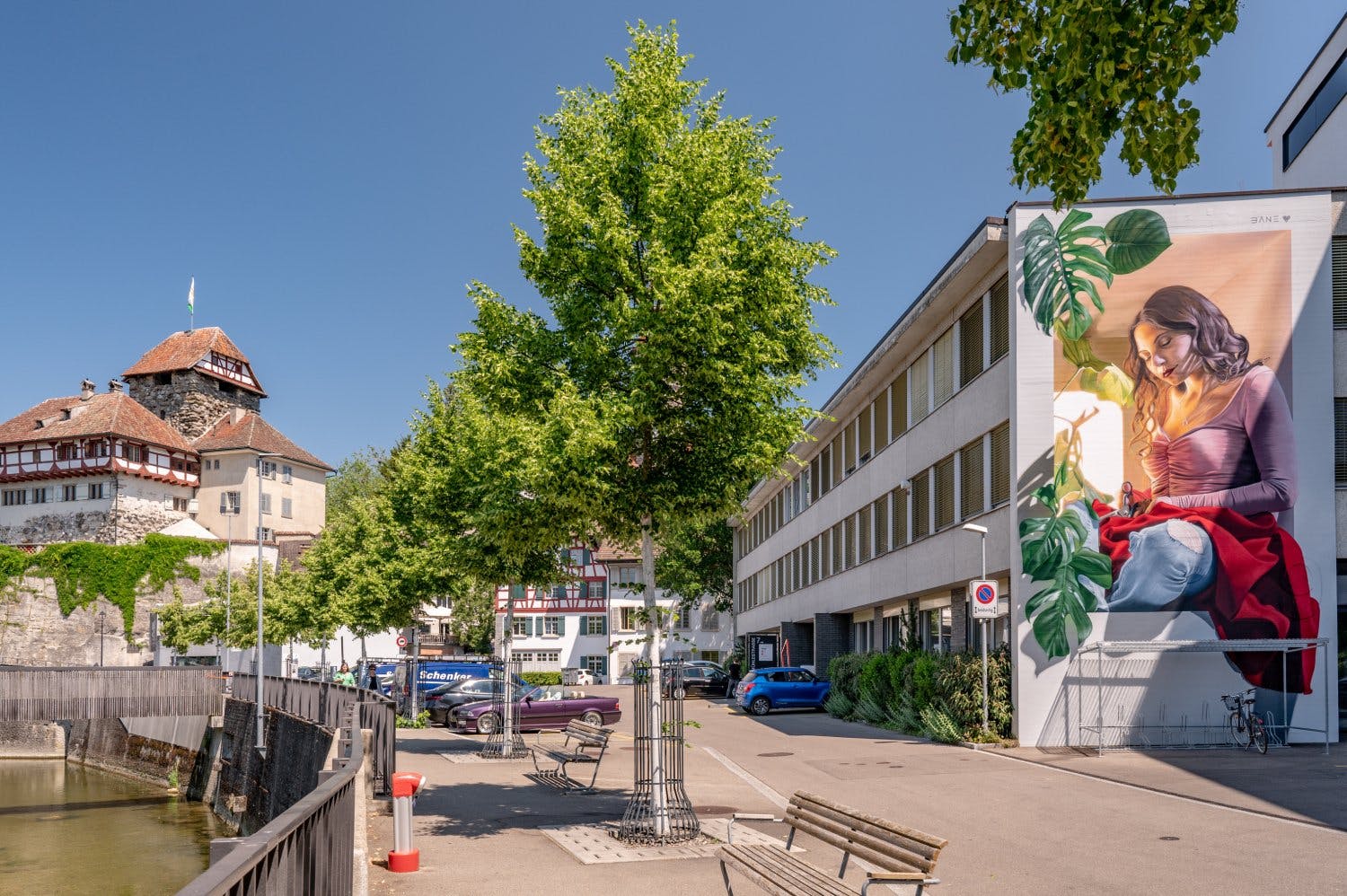 Le street art est bien vivant à Frauenfeld, et de nouvelles œuvres y apparaissent chaque année. Des artistes du monde entier viennent transformer la v...