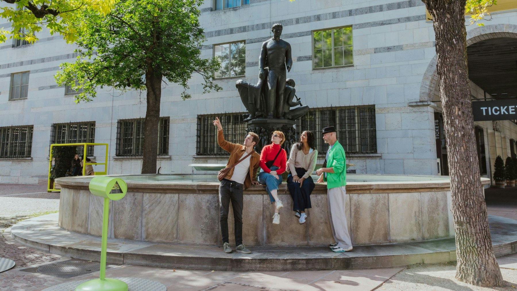 Von Muttenz geht’s mit der S3 in nur sechs Minuten weiter ins lebendige Basel, das dir unzählige Freizeitaktivitäten bietet. Kleiner Tipp: Ein Besuch...