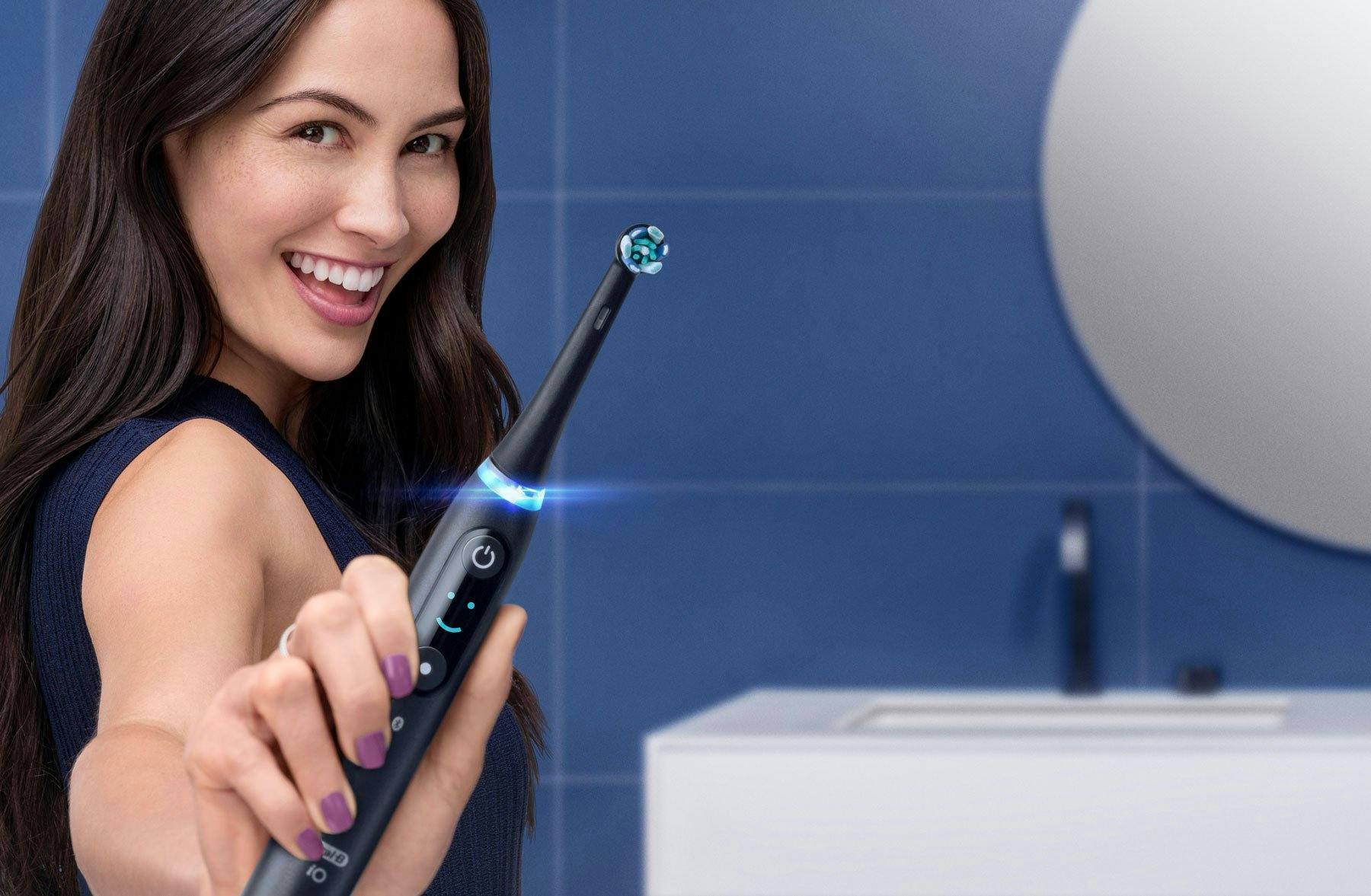 Die neue Oral-B iO: Noch nie war richtiges Zähneputzen so leicht…