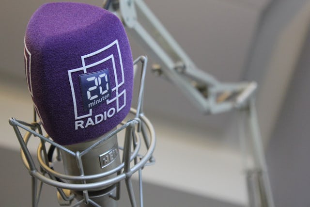 Am 27. November 2019 ging 20 Minuten Radio live. Seit April 2020 gehören auch Podcasts ins Angebot des Senders.
