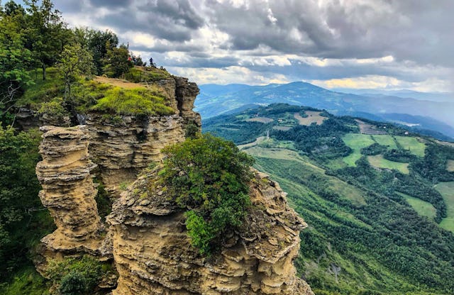 Le «chemin des Dieux» et son incroyable paysage. Le «chemin des Dieux» et son incroyable paysage.
