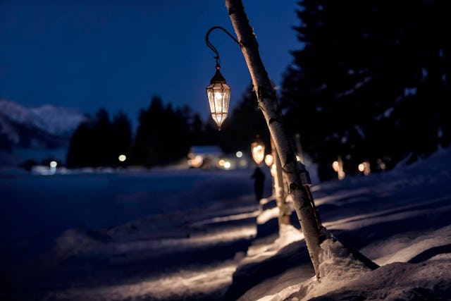 Geniesse bei schönster Atmosphäre die Ruhe einer kalten Winternacht