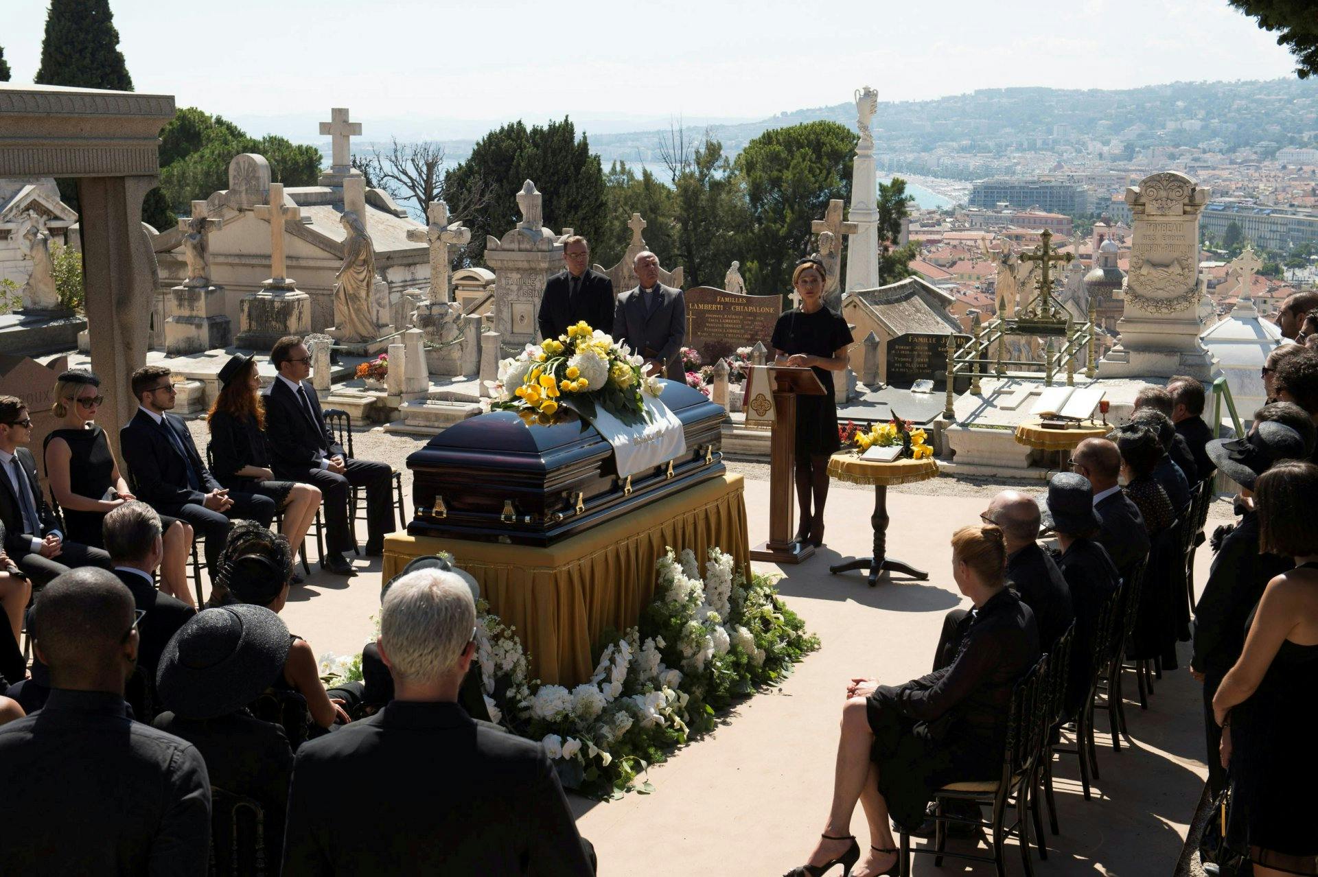 Georgina muss sich ihrer Vergangenheit stellen.